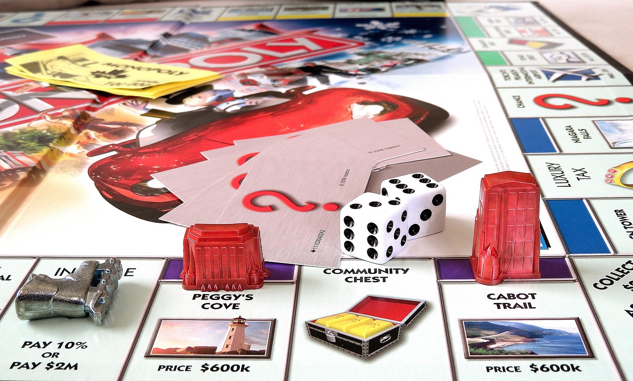  How to Introduce New Players to Board Games: A Beginner's Guide to Fun and Strategy 