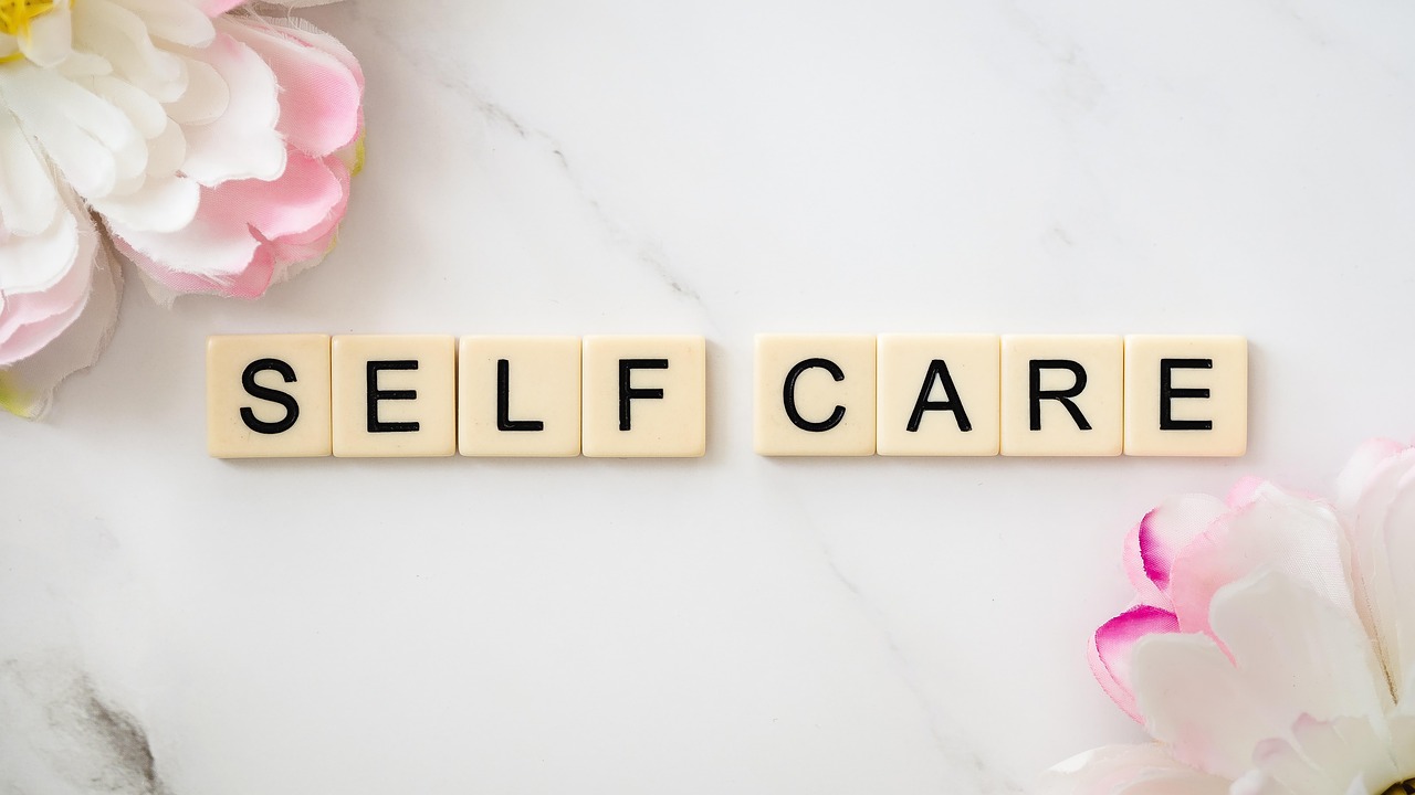  The Ultimate Guide to Building Effective Self-Care Routines for a Balanced Life 